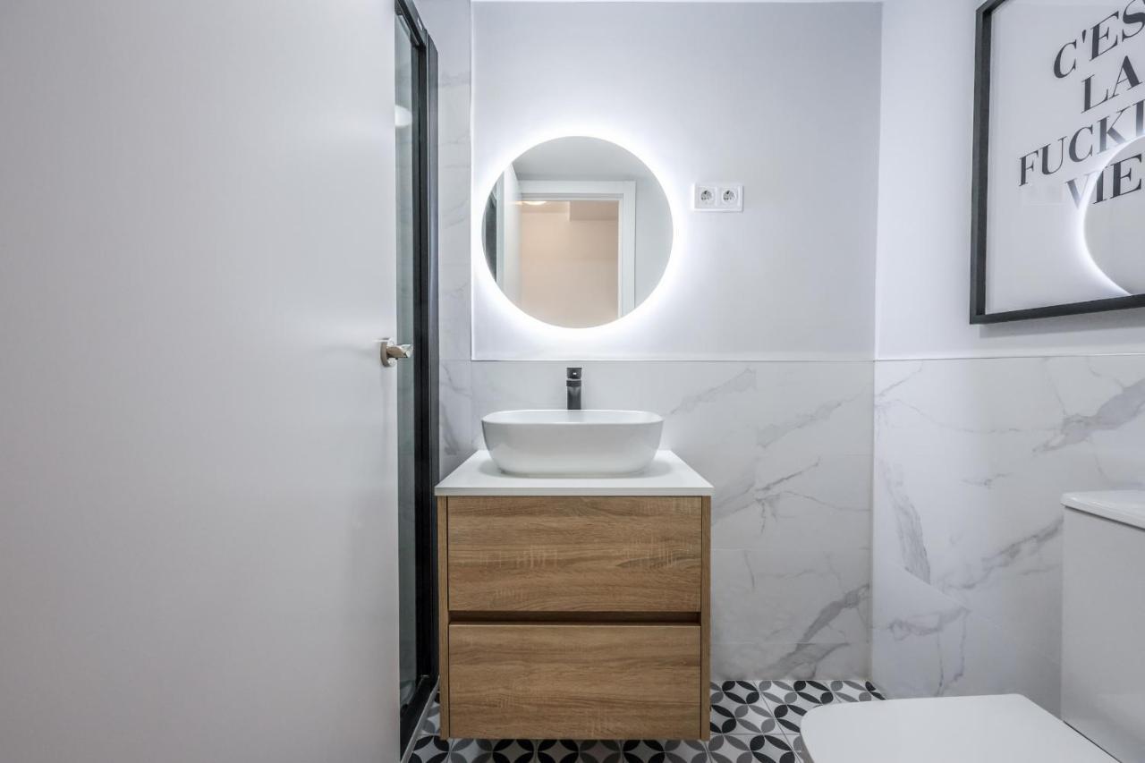 Appartement Atico Reformado Con Terraza En Lavapies à Madrid Extérieur photo
